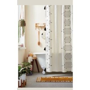 Wild Sage Asmara Diamond Shower Curtain 72"x72" In Color Tuxedo